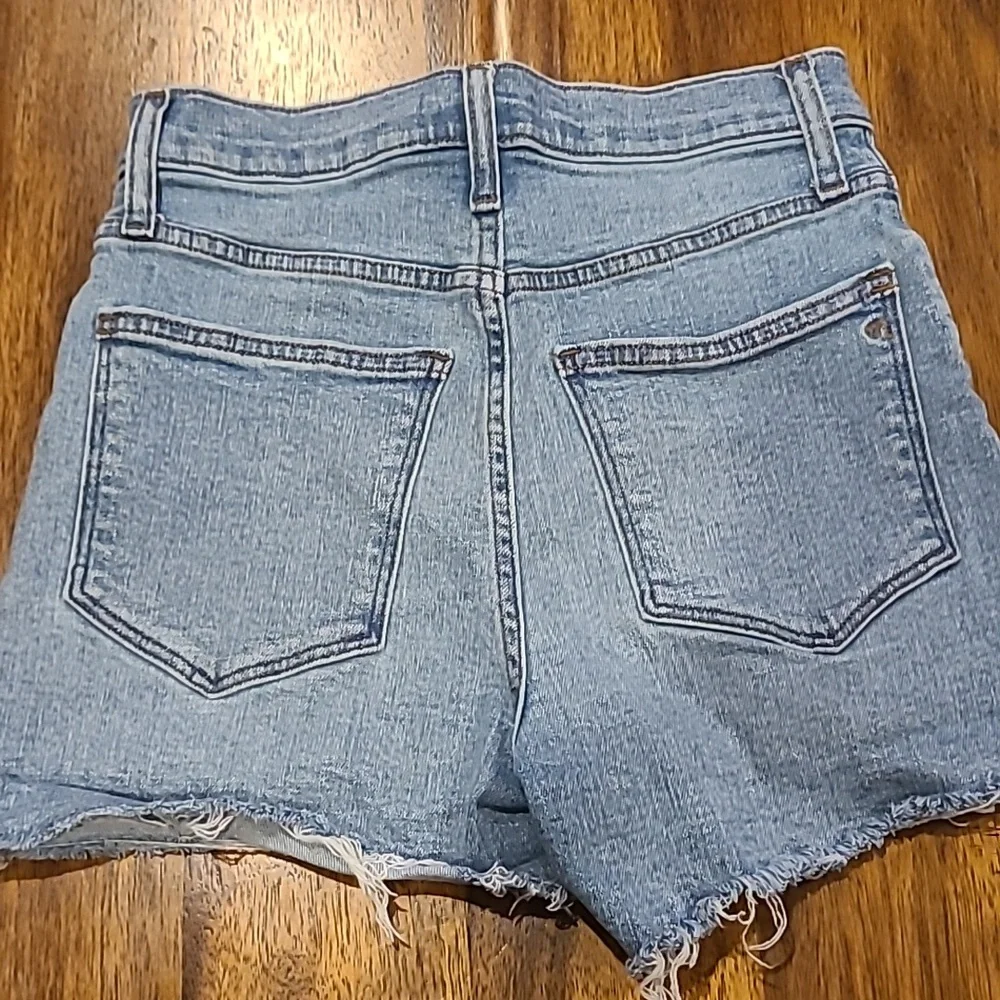 Madewell High Rise Relaxed Denim Shorts Cutoff Light Wash Size 25 - Picture 1 of 5
